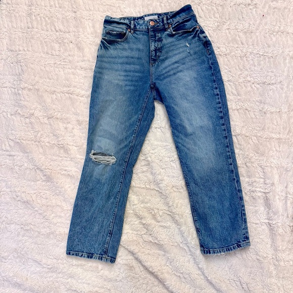 LOFT size 2 | 26 High Waisted Straight Leg Jeans | Distressed Knee - Picture 1 of 7